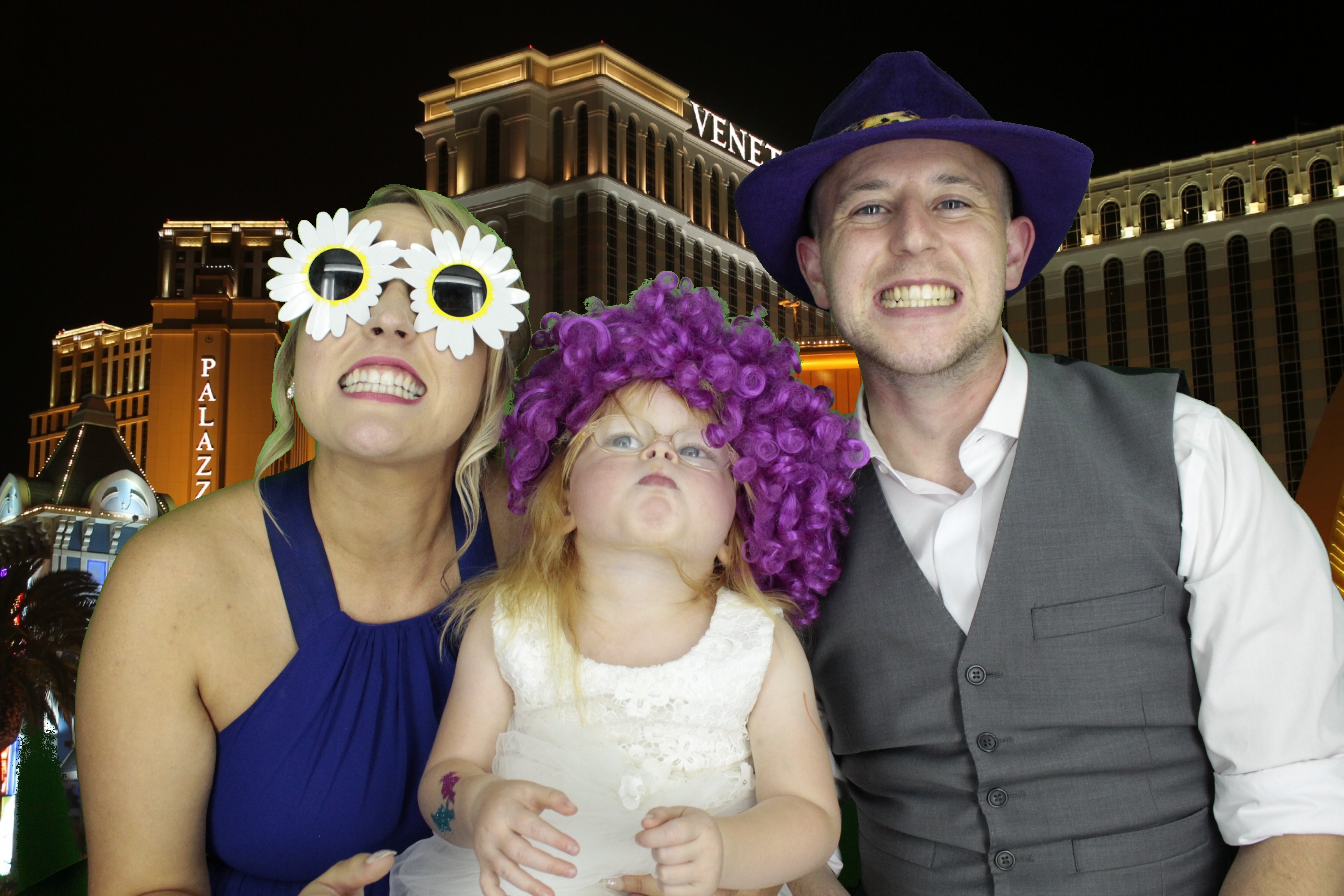 Jade & Arrons's Wedding | View more photos from the event at gallery.myphotoboothexperience.co.uk/u/MyPhotoBoothExperienceLtd/Jade-Arronss-Wedding